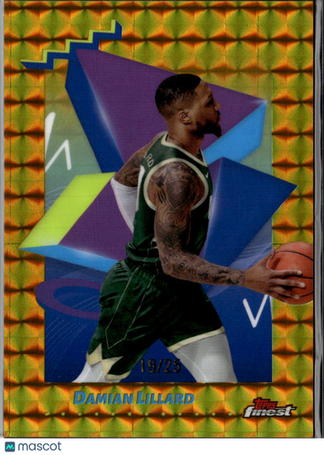 Damian Lillard 2025 Topps Finest Gold Refractor /25 Milwaukee Bucks
