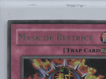 Labyrinth of Nightmare Mask of Restrict Ultra Rare Near Mint #LON-018