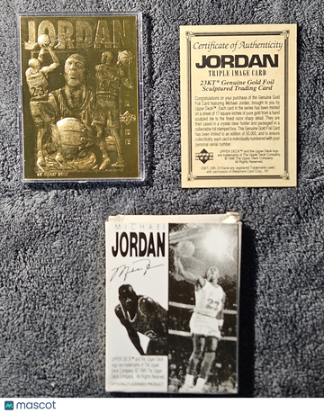 1995 Upper Deck 23KT Gold Foil Sculptured Michael Jordan /50000