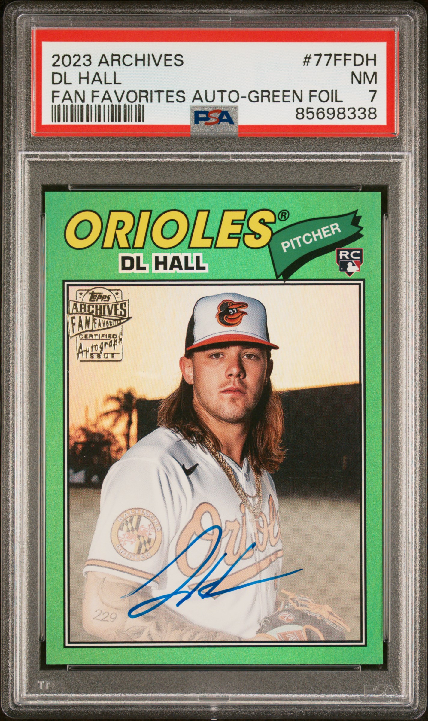 2023 Topps Archives Fan Favorites Autograph DL Hall #77FFDH PSA 7