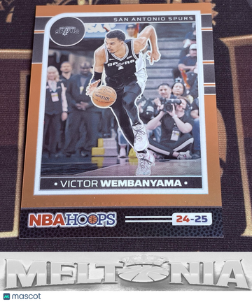 2024-25 Hoops Victor Wembanyama #165 Premium Prizms Orange SN