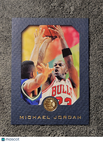 1995 SkyBox E-XL #10 Michael Jordan Blue Border Parallel