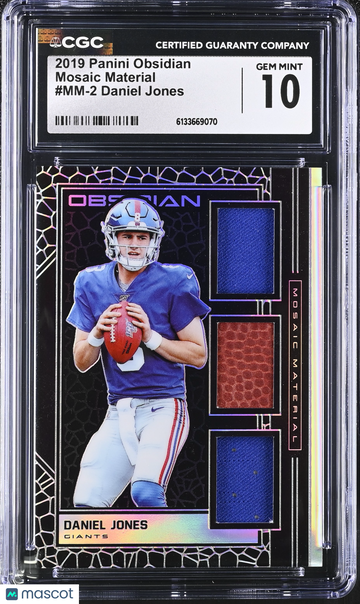 2019 Panini Obsidian Daniel Jones #MM-2 Mosaic Material CGC 10