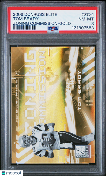 2006 Donruss Elite Zoning Commission Tom Brady #ZC-1 Gold PSA 8