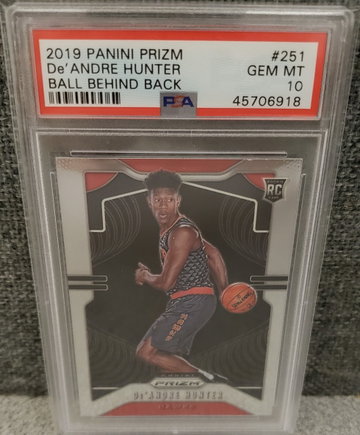 Deandre Hunter prizm psa 10 2019 ball behind back photo variation