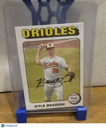 2024 Topps Heritage Mini - White Border Kyle Bradish #137