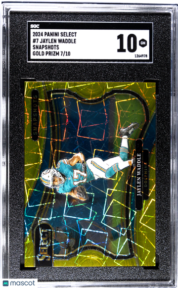2024 Panini Select Jaylen Waddle #7 Snapshots Gold Prizm SGC 10