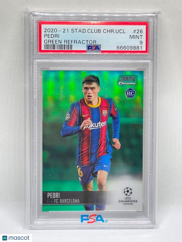 2020 Stadium Club Chrome UEFA Champions League Pedri #26 Green Refractor PSA 9