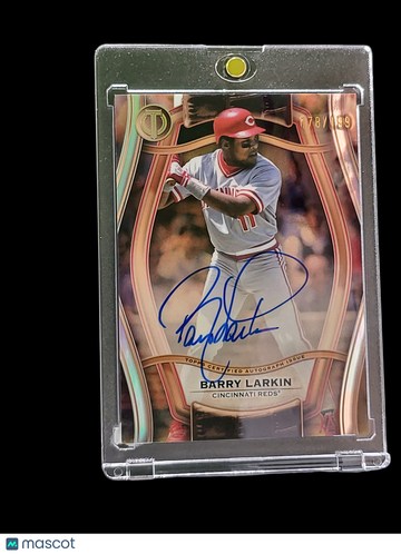 2025 Topps Tribute Baseball Barry Larkin #PTGA-BL /30 Pillars of the Game Autographed Card
