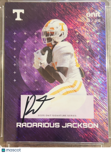 2025 Onit Signature Series Purple Football Card Auto Radarious Jackson S-14 #2/25 Tennessee
