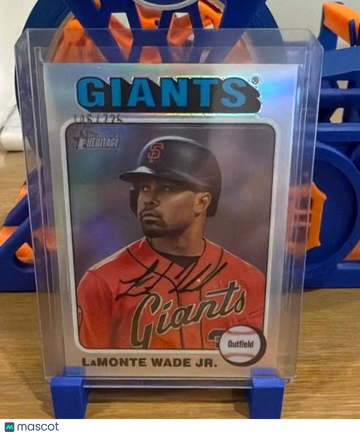 2024 Topps Heritage - Chrome Silver Refractor LaMonte Wade Jr. #454