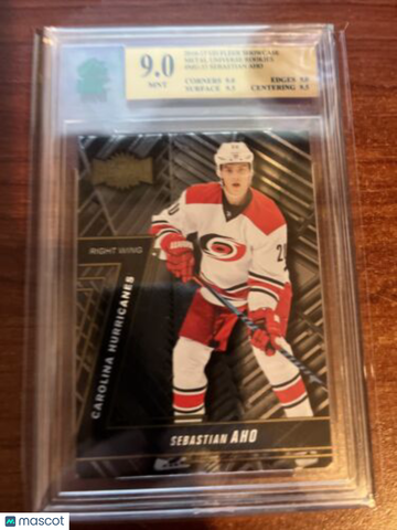2016-17 Fleer Showcase Sebastian Aho #33 Rookie MNT 9