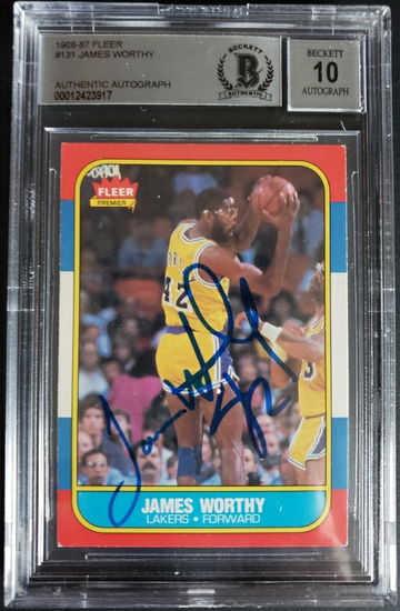 1986-87 Fleer James worthy signed rookie!