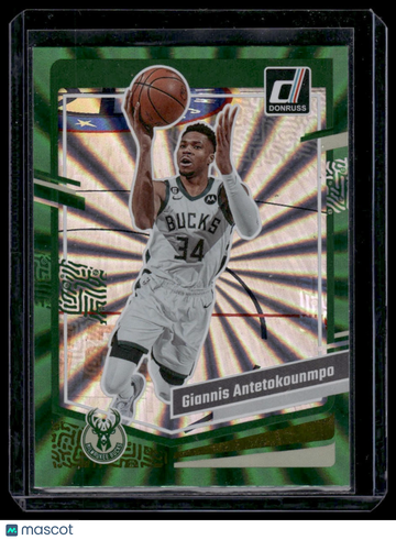 2023-24 Donruss Giannis Antetokounmpo #188 Green Laser Holo