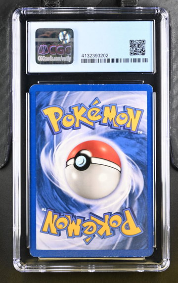 2000 Pokemon #17/130 Scyther Base Set 2 CGC 7.5