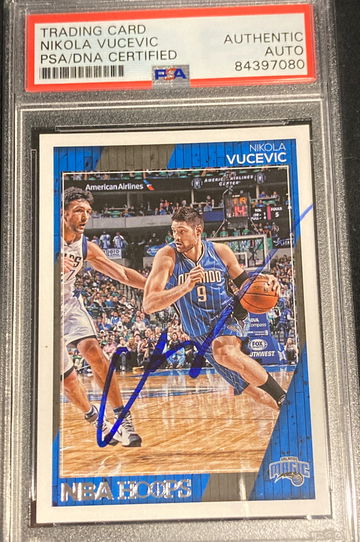 2016 NBA Hoops Nikola Vucevic Authentic Auto