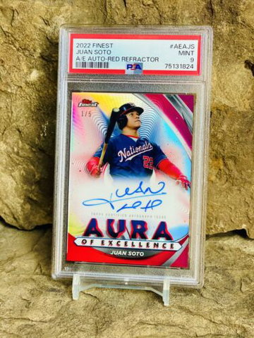 Topps Finest JUAN SOTO RED REFRACTOR AUTO /5 PSA 9 POP 1 2022 AURA Variation