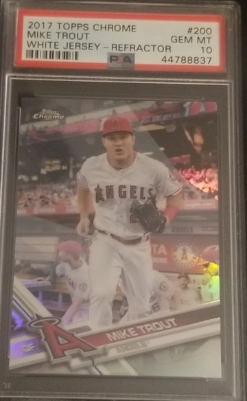 2017 Topps Chrome Mike Trout #200 Refractor PSA 10