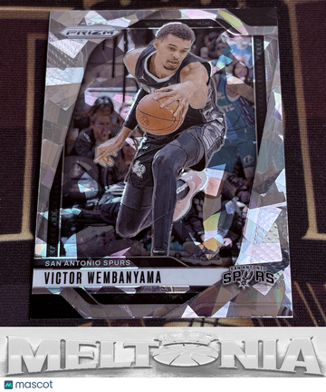 2024-25 Panini Prizm Victor Wembanyama #172 Prizms Ice