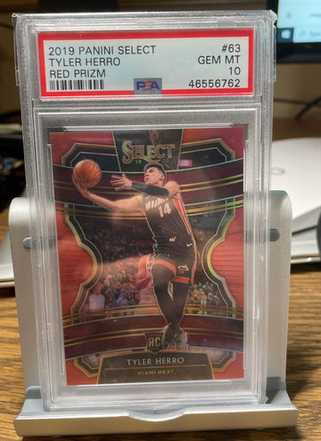 2019 Tyler Herro Panini Select Red Prizm / 199 PSA 10