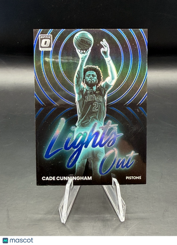 Cade Cunningham 2022-23 Optic #11 Lights Out Blue 38/49 - Detroit Pistons