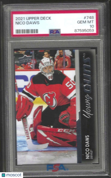 2021-2022 Upper Deck Nico Daws #748 PSA 10