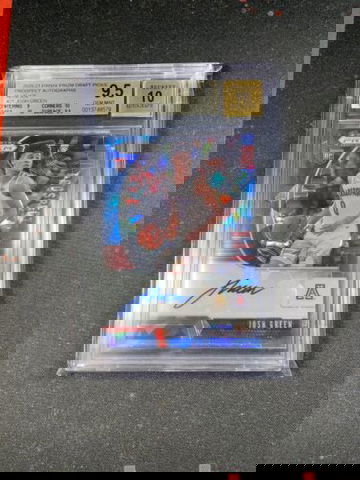 2020-21 Prizm Draft Picks Josh Green Prospect Autographs /75 BGS 9.5 Auto 10