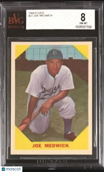1960 Fleer Joe Medwick #22 BVG 8