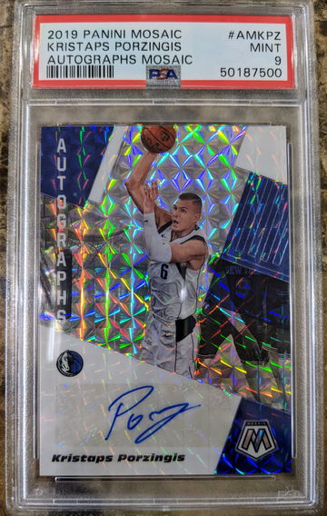 2019 PANINI Kristaps Porzingis Autograph Mosaic PSA 9