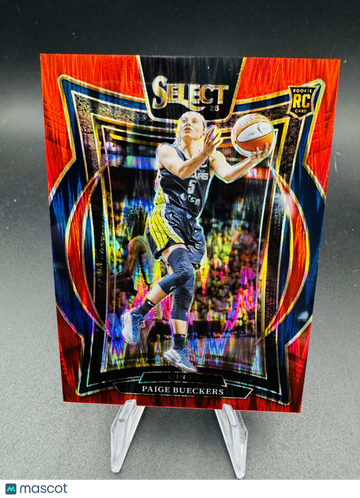 2025 Panini Select Prizm Paige Bueckers #25 Red /349 RC