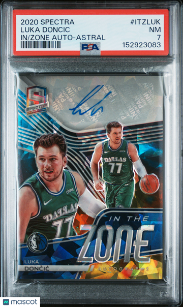 2020-21 Panini Spectra In The Zone Luka Doncic #ITZ-LUK Astral /20 Auto PSA 7 Panini Authentic