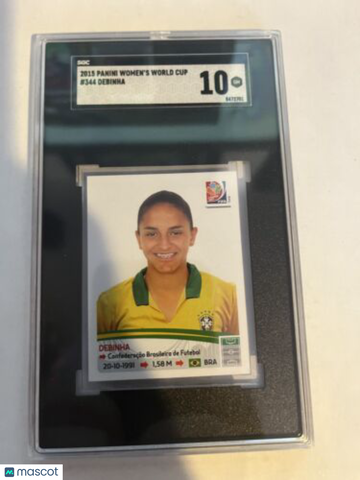 2015 Panini Women's World Cup Debinha Rookie SGC 10