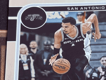2024-25 Hoops Victor Wembanyama #165 Silver SN