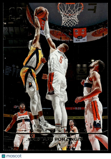 2021-22 Panini Photogenic Kristaps Porzingis #61