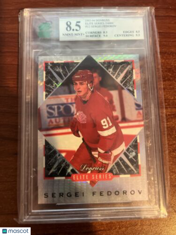 1993-94 Donruss Sergei Fedorov #U2 Insert MNT 8.5
