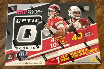 2019 Optic Football Collector's Box Sealed