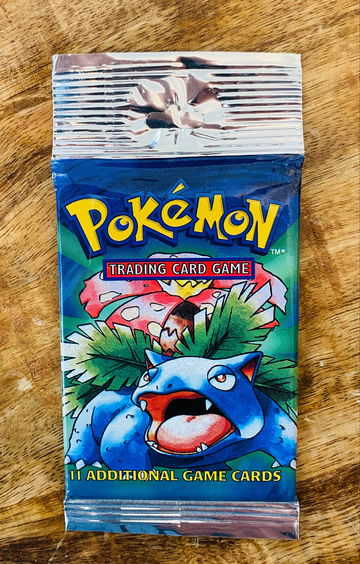 1999 Pokemon Base Set Long Crimp pack