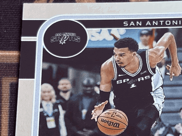 2024-25 Hoops Victor Wembanyama #165 Silver SN