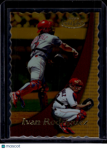 2008 2000 Topps Gold Label Class 2 Ivan Rodriguez #69 /100