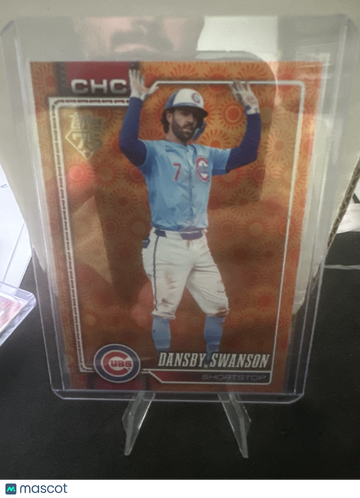 2025 Topps Series 2 Orange Holiday Sun Foil Dansby Swanson Chicago Cubs #550 Baseball Card