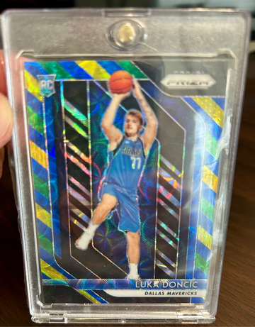 2018 Panini Prizm #280 Luka Doncic RC Blue Yellow Green Choice Prizm