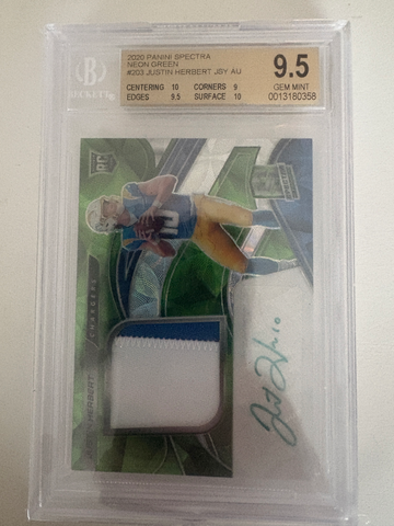 2020 Panini Spectra #203 Justin Herbert RC Neon Green Jersey Auto /50 BGS 9.5