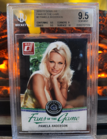 2010-11 Donruss Fans of the Game Pamela Anderson