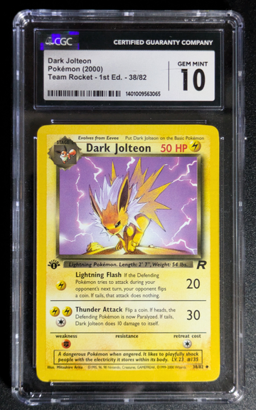 2000 Pokemon Dark Jolteon Team Rocket First Edition 38/42 CGC 10