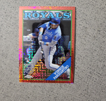 Vinnie Pasquantino /5 Silver pack rookie rc topps topps chrome 2023