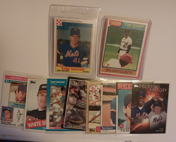 Tom Seaver 10 card lot Featuring 2 1976 Topps cards