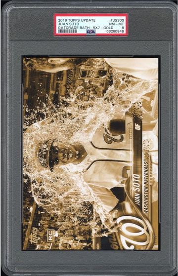 2018 Topps Update 5x7 gold 10/10 Gatorade Bath Juan Soto Rookie US300