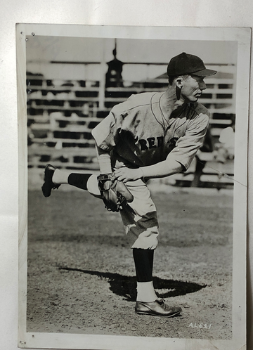 1934 Lefty Grove, “Boston Red Sox Legend” Pitching Photo!