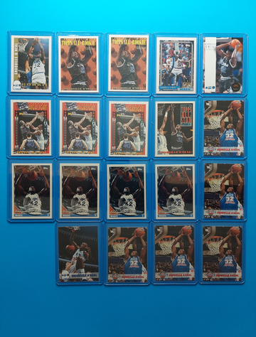 Shaquille O'Neal RC 19 card lot.