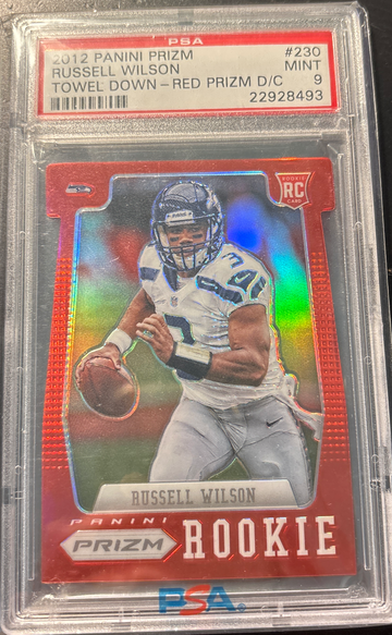 2012 PANINI PRIZM Russell Wilson #230 Prizm Red Towel Down Seahawks RC PSA 9